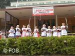 Mezinárodní folklorní festival Písní a tancem