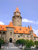 Hrad Bouzov