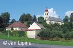 Farní kostel sv. Petra a Pavla